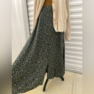Vintage Floral Whimsigoth Cottagecore Boho Maxi Skirt: Prairie Feminine Romantic